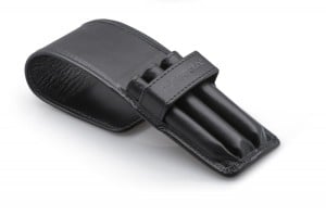 Escoda Black Leather Case - piórnik skórzany na 3 pędzle typu Travel